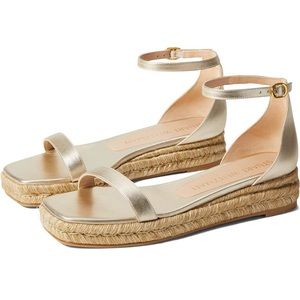 New Stuart Weitzman jute-braided heel. Measurements:Heel Height: 1 12